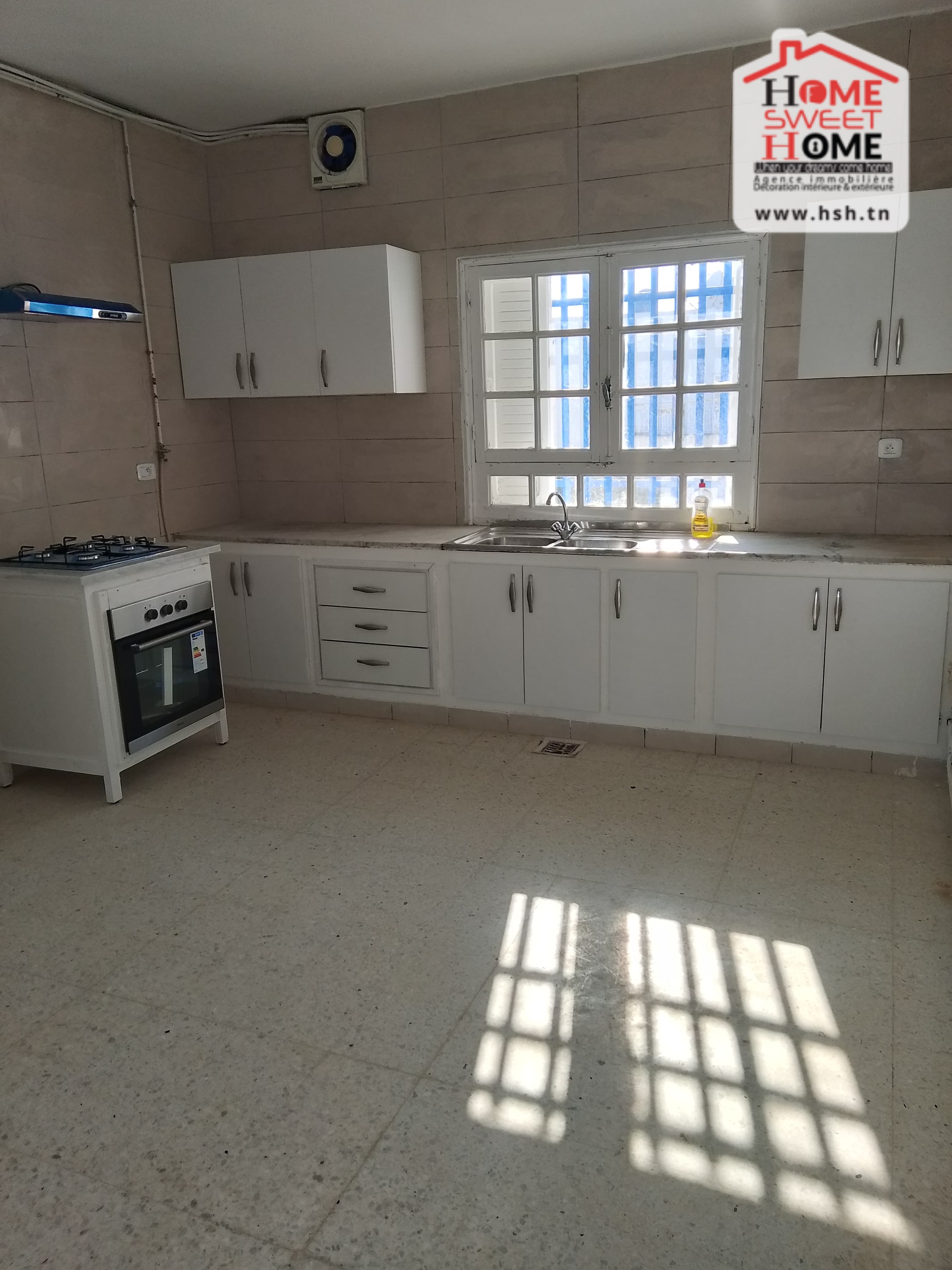 La Marsa Marsa Ennassim Location Appart. 3 pices Etage de villa kayal  cit des pins la marsa