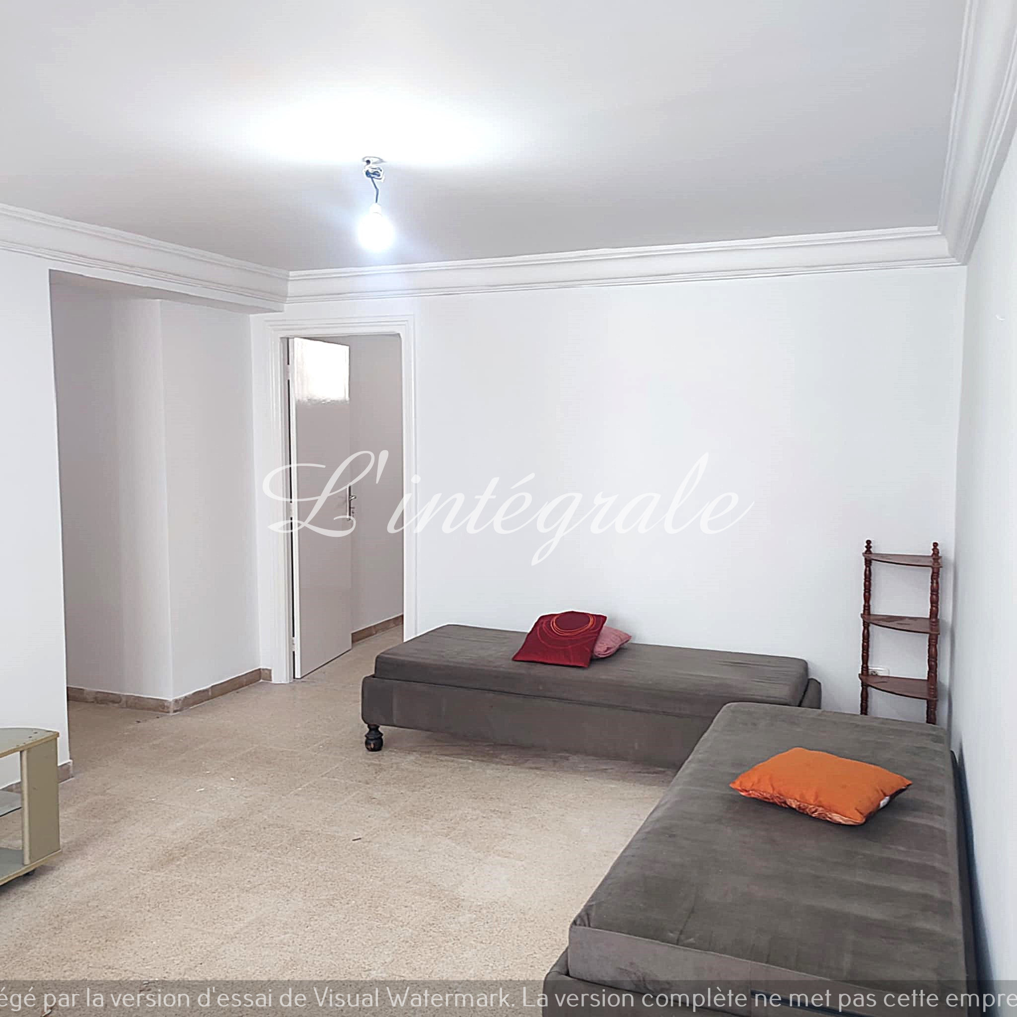 Ariana Ville Cite Ennasr 2 Location Appart. 3 pices Rez de jardin s2 vide