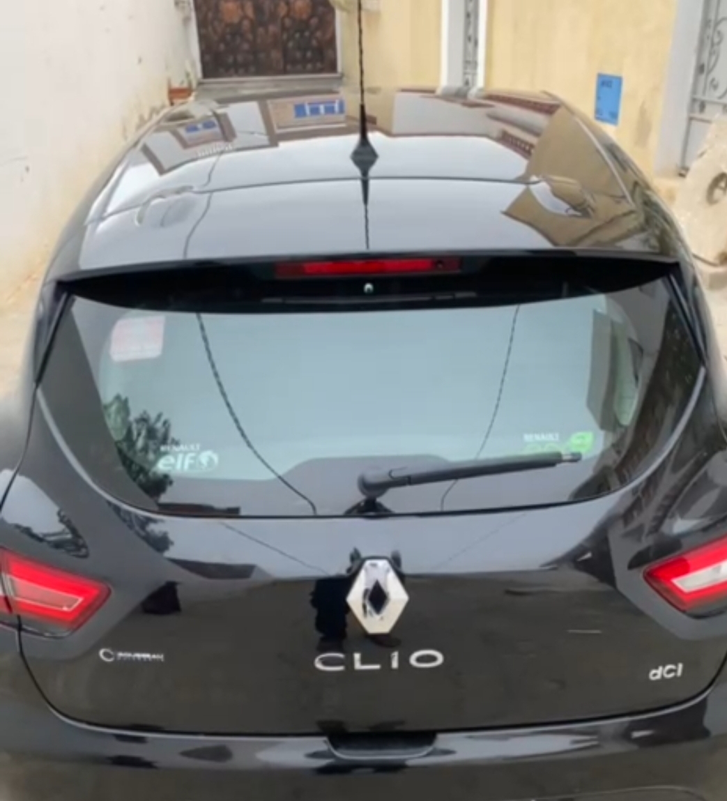 Tataouine Sud Tataouine Renault Clio Clio 4 to buy en urgence