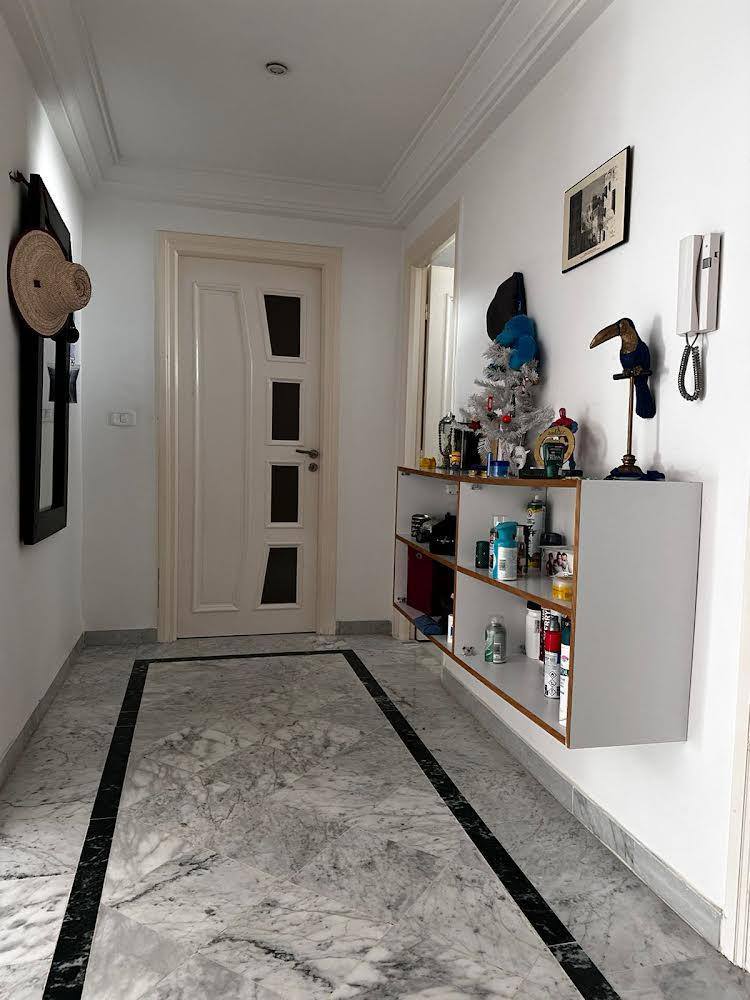 La Soukra La Soukra Vente Appart. 4 pices S3 a la soukra  residence sur la route principale
