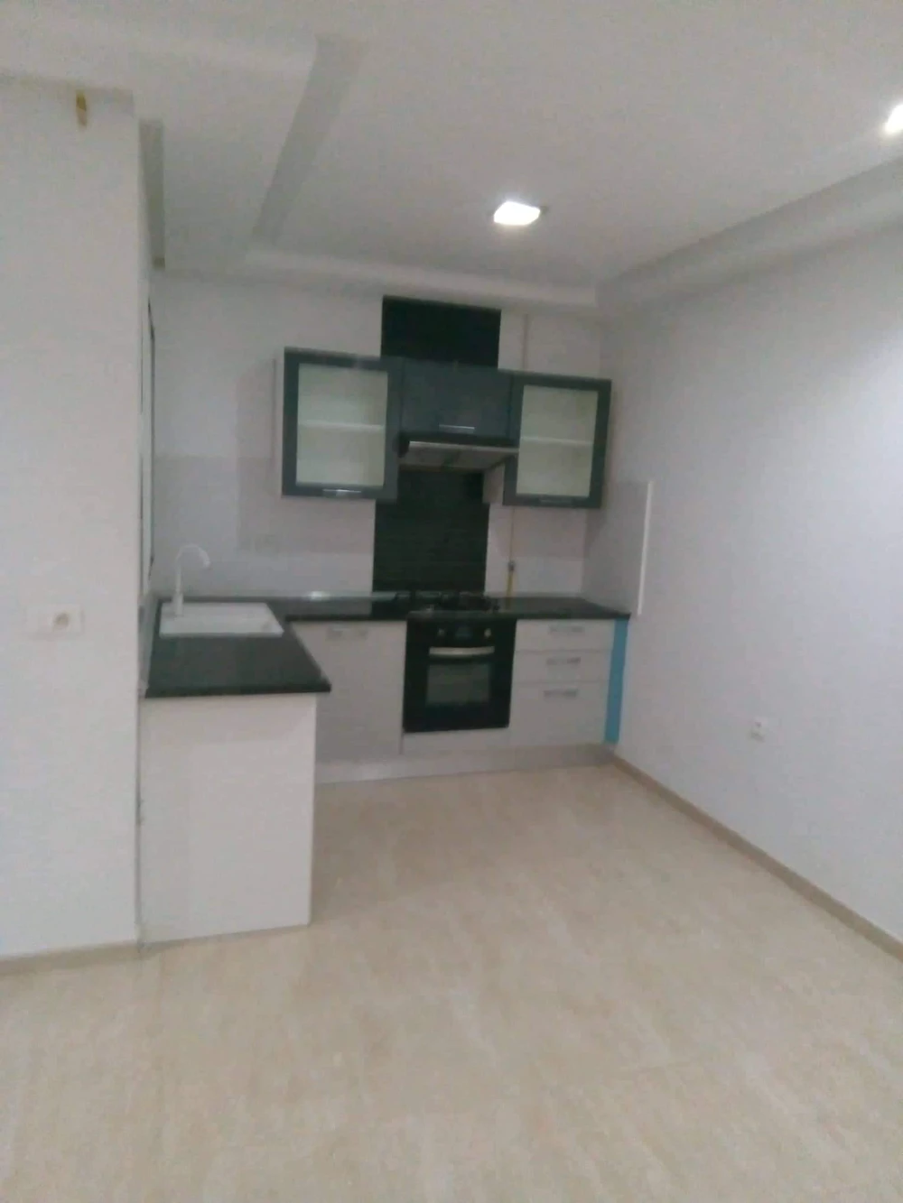 Mnihla Cite Ennasr Location Appart. 2 pices Magnifique studio s1  cit ennasr2