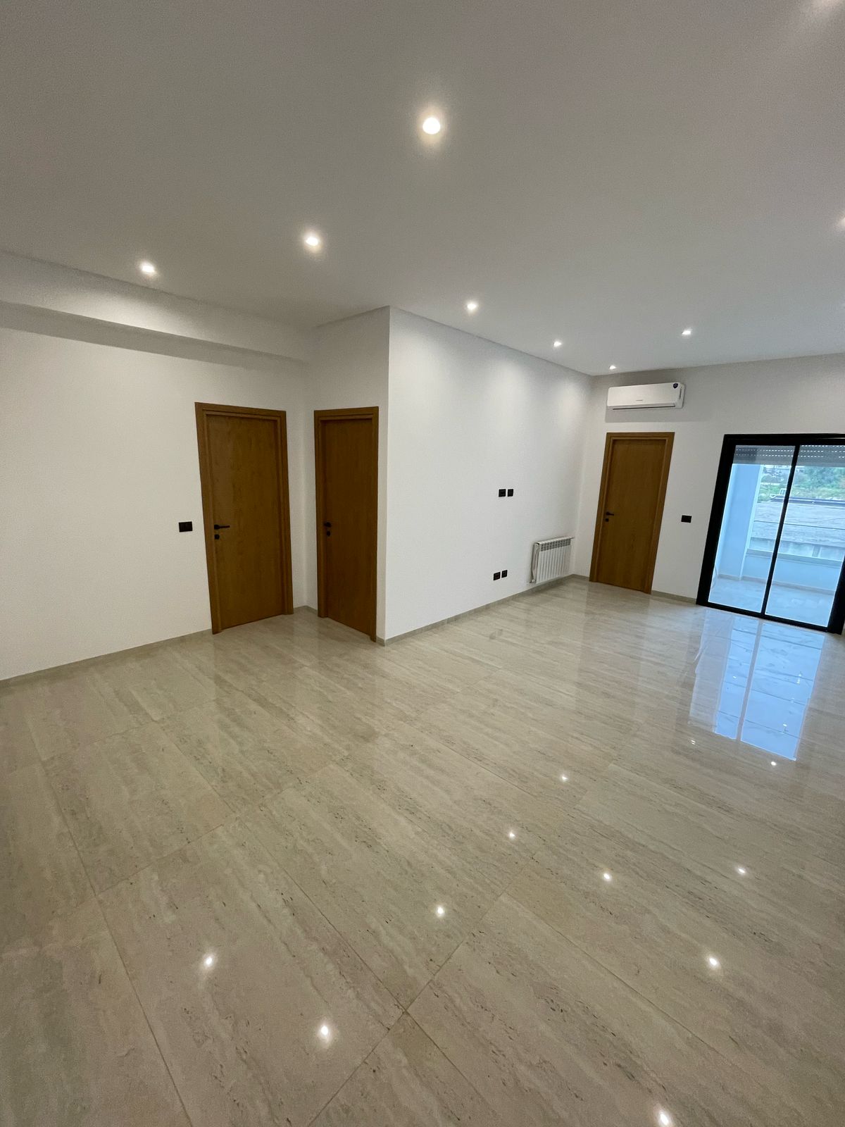 La Soukra Chotrana 1 Location Appart. 2 pices S1 neuf la soukra chotrana