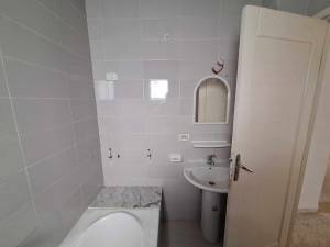 El Mourouj El Mourouj Location Appart. 1 pice    appartement s2  mourouj 5 ref436a