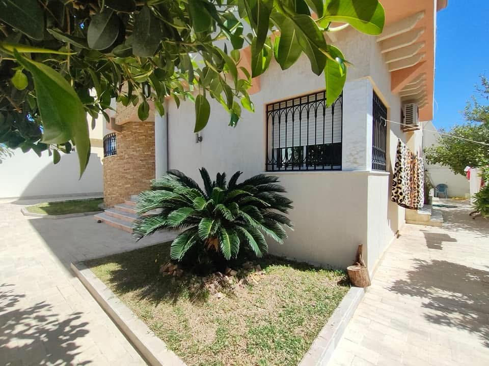 Le Bardo Le Bardo Vente Maisons Triplex et un rdc indpendant