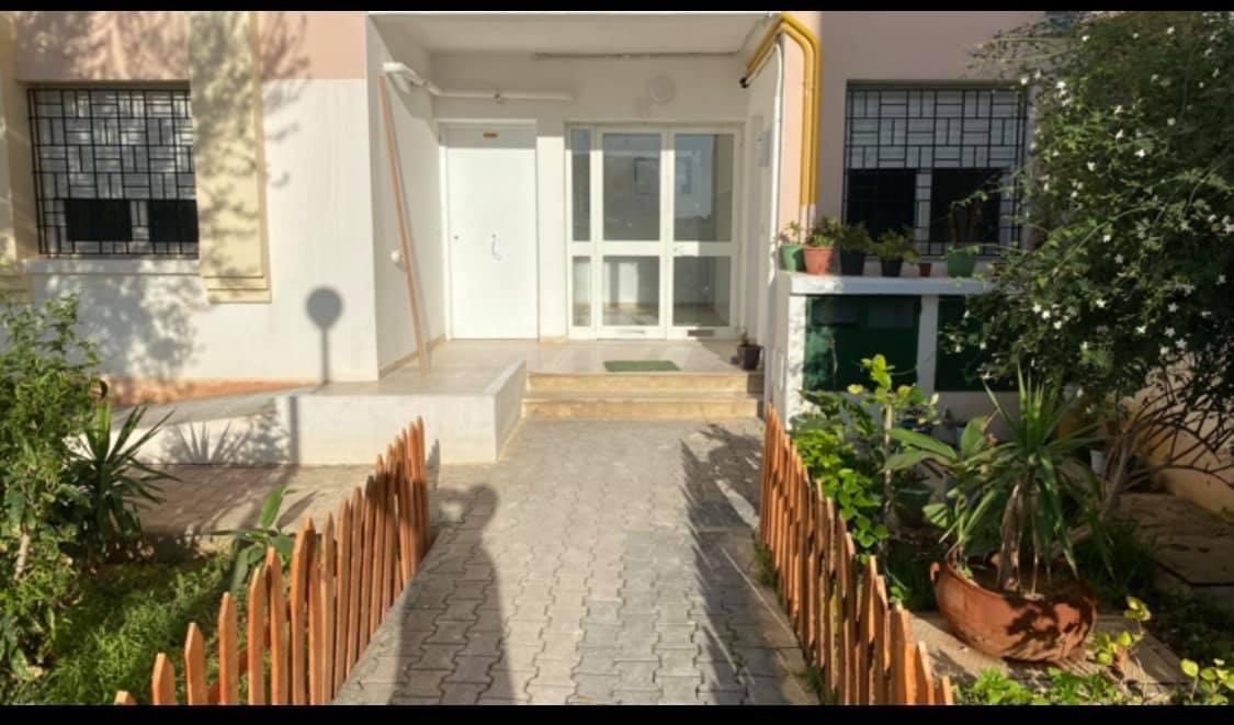 La Soukra Borj Louzir Vente Appart. 3 pices Bel appartement orientation charki