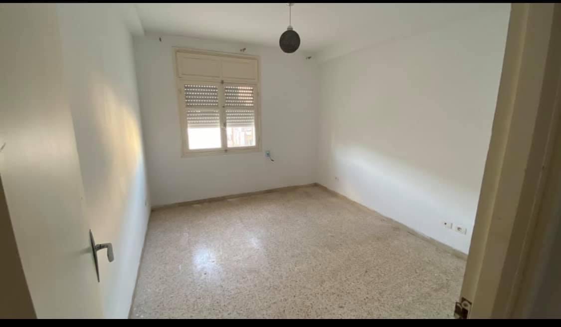 La Soukra Borj Louzir Vente Appart. 3 pices Bel appartement orientation charki