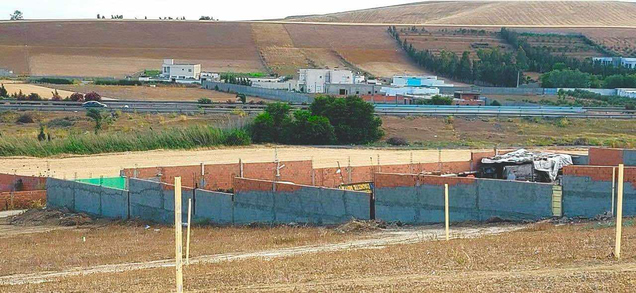 Sidi Thabet Sidi Thabet Terrain Terrain nu Terrain bon place  prix raisennable