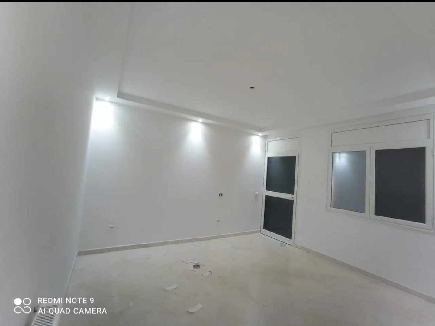 La Marsa El Aouina Bureaux & Commerces Bureau Etage de villa spacieux l aouina