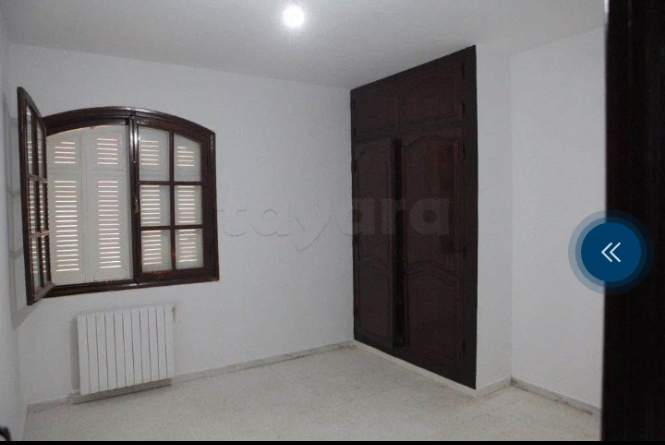 La Soukra La Soukra Location Maisons Villa style amricain avec grand jardin