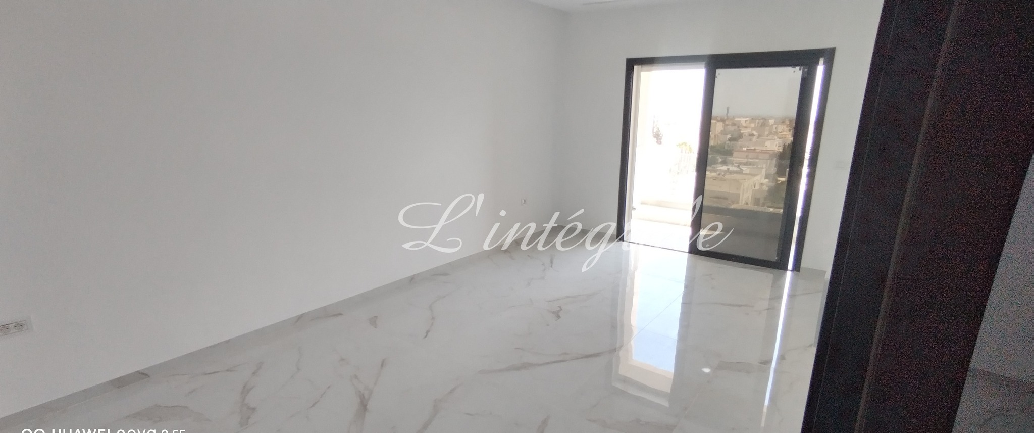 Ariana Ville Cite Ennasr 2 Location Appart. 3 pices Bureau neuf h2