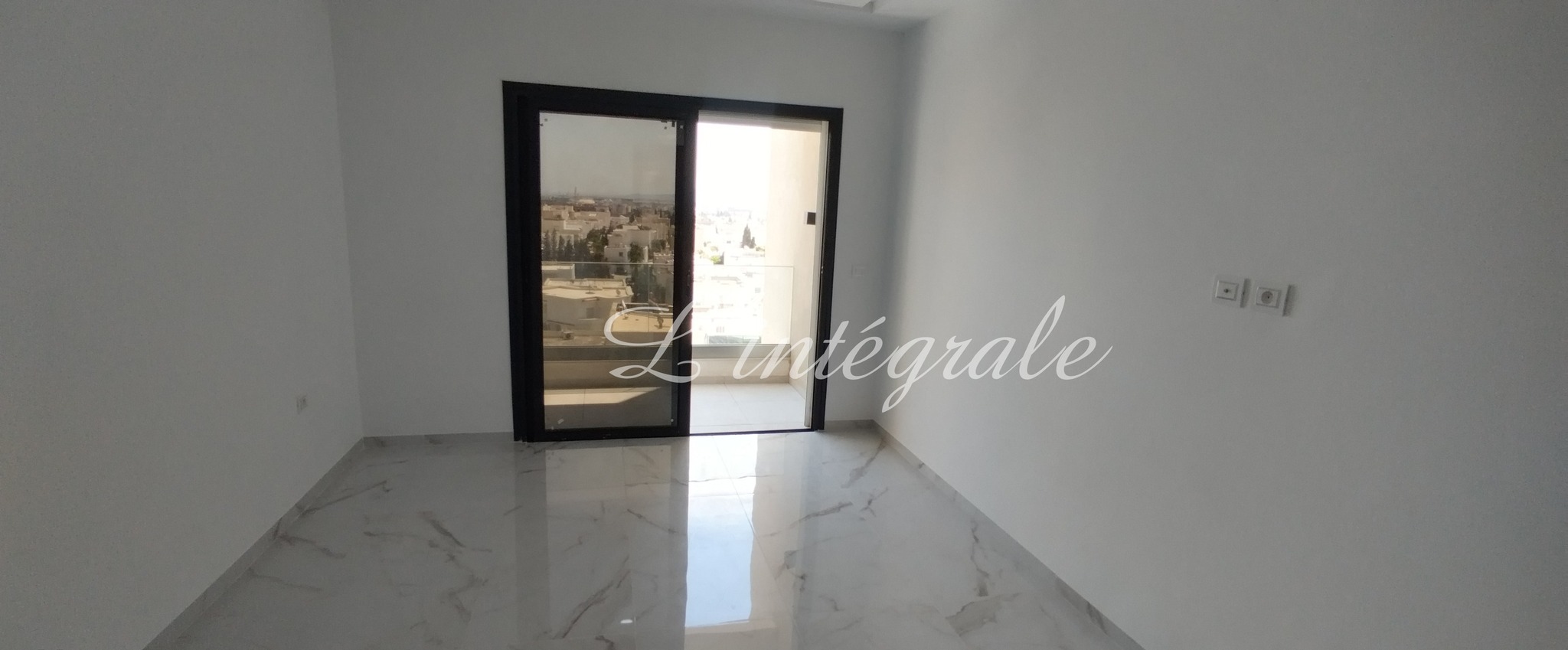 Ariana Ville Cite Ennasr 2 Location Appart. 3 pices Bureau neuf h2