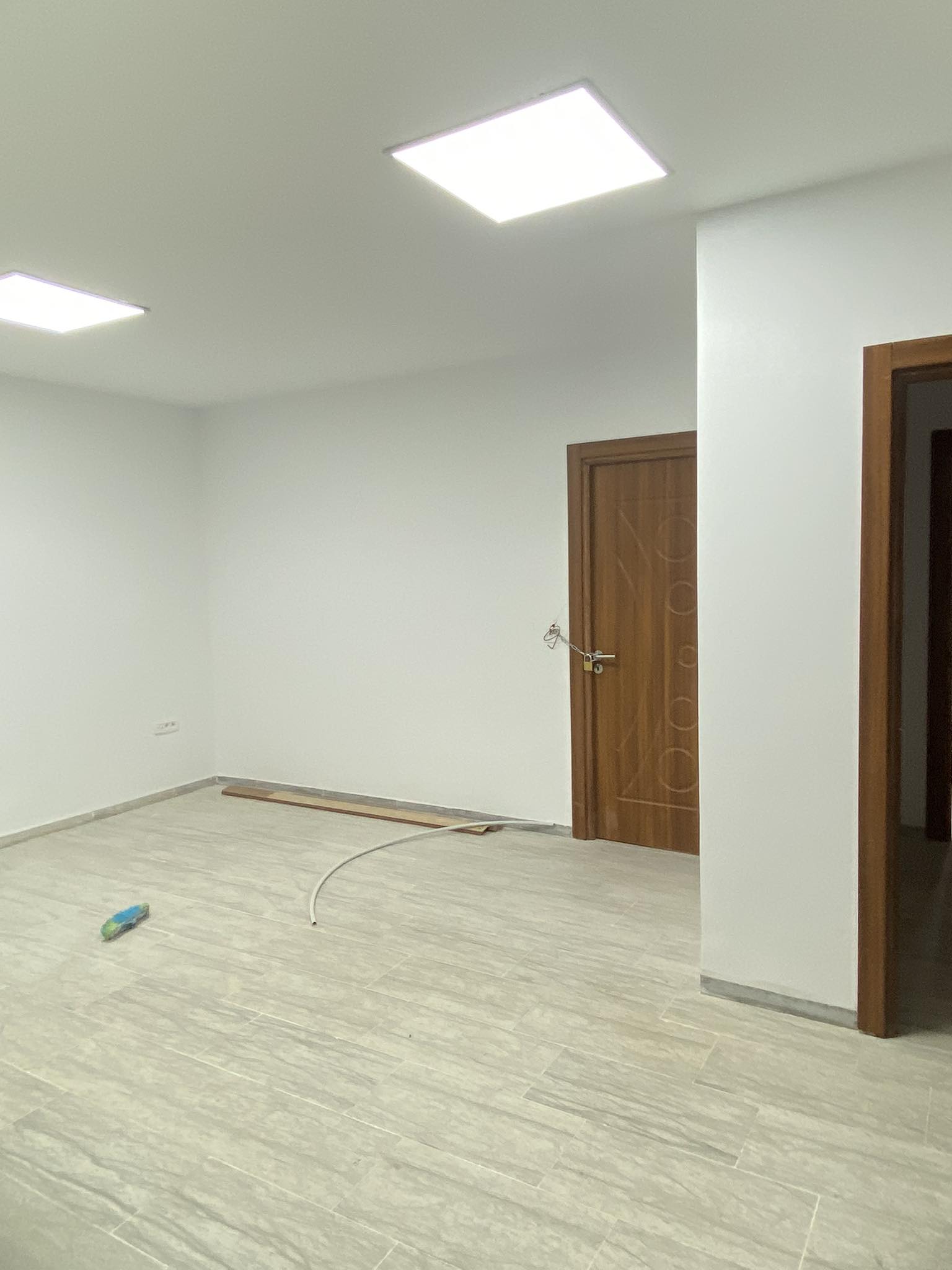 Rades Rades Bureaux & Commerces Bureau Bureaux s1 s2 s3  radeq