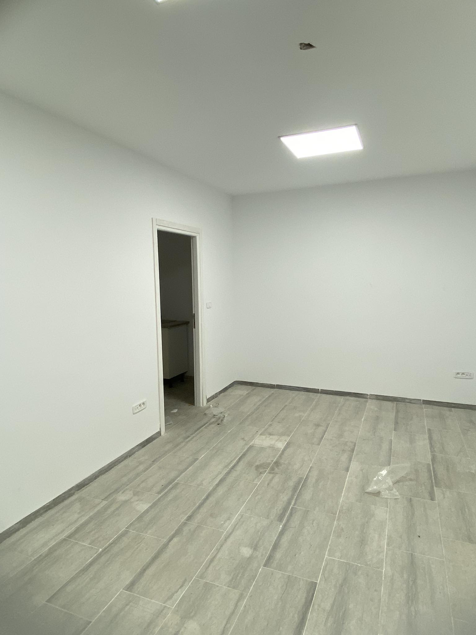 Rades Rades Bureaux & Commerces Bureau Bureaux s1 s2 s3  radeq