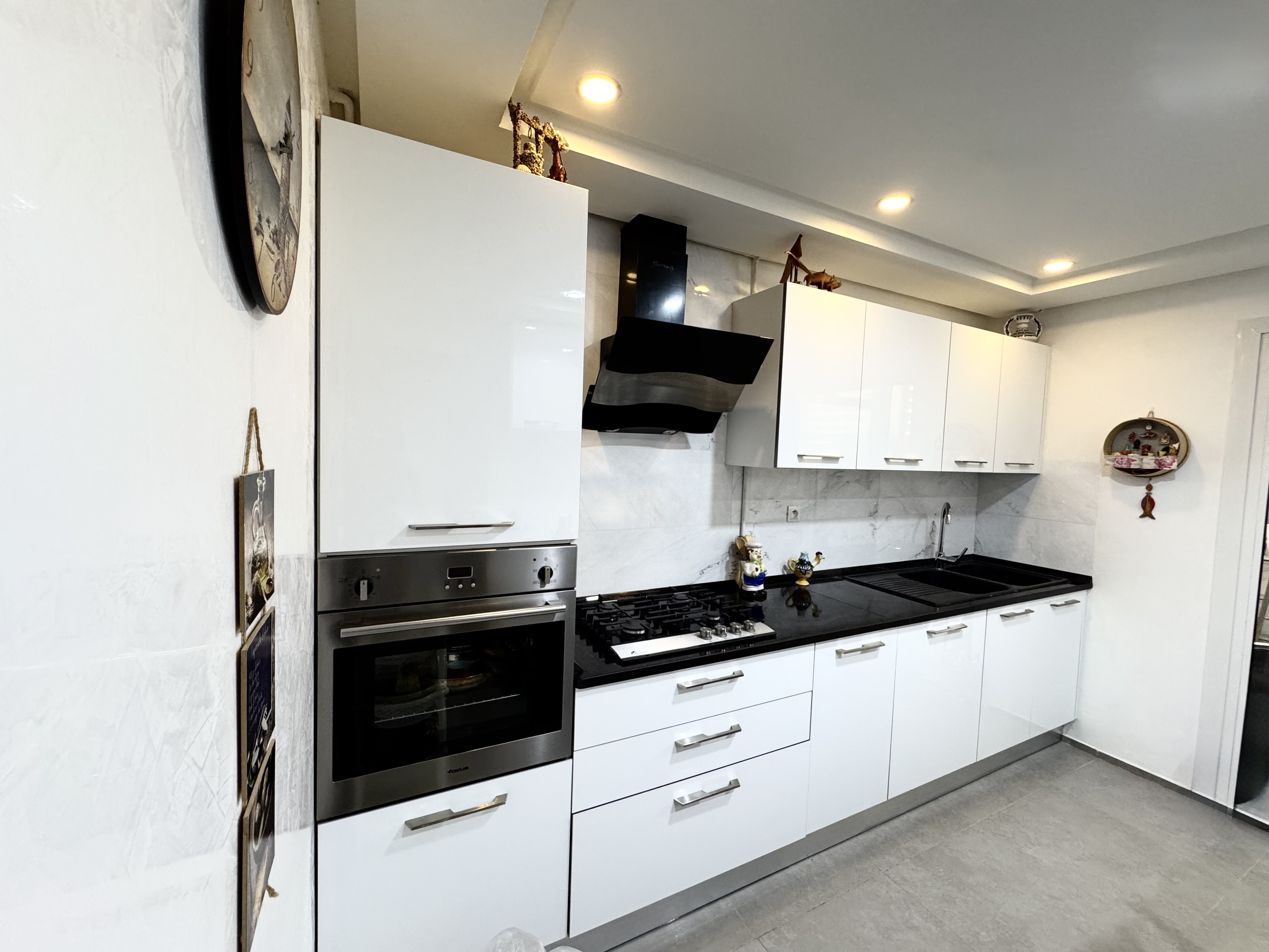 La Soukra La Soukra Vente Appart. 3 pices Appartement moderne  la soukra