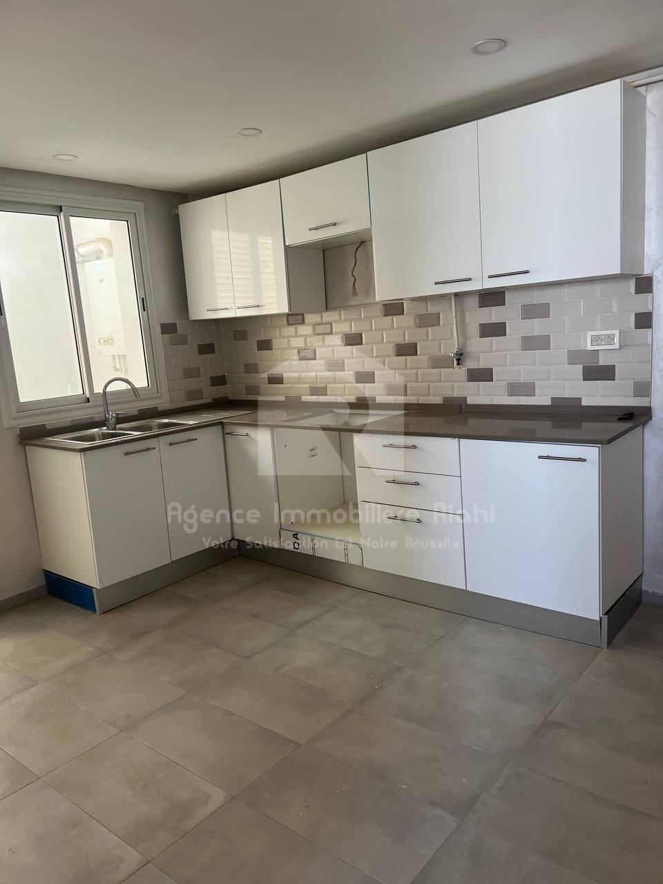 Sousse Riadh Sousse Riadh Vente Appart. 1 pice Un appartement s1 situ  cit erriadh