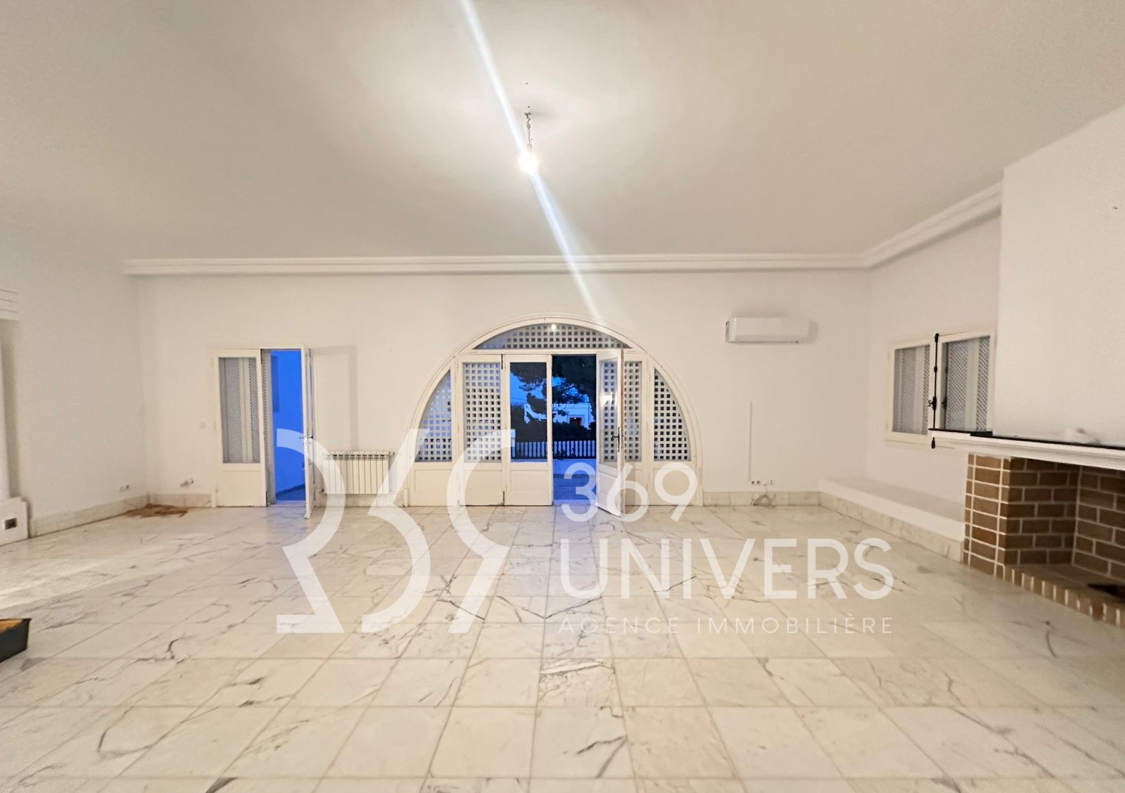 La Marsa Gammart Location Appart. 2 pices Etage de villa avec vue dgage  gammarth