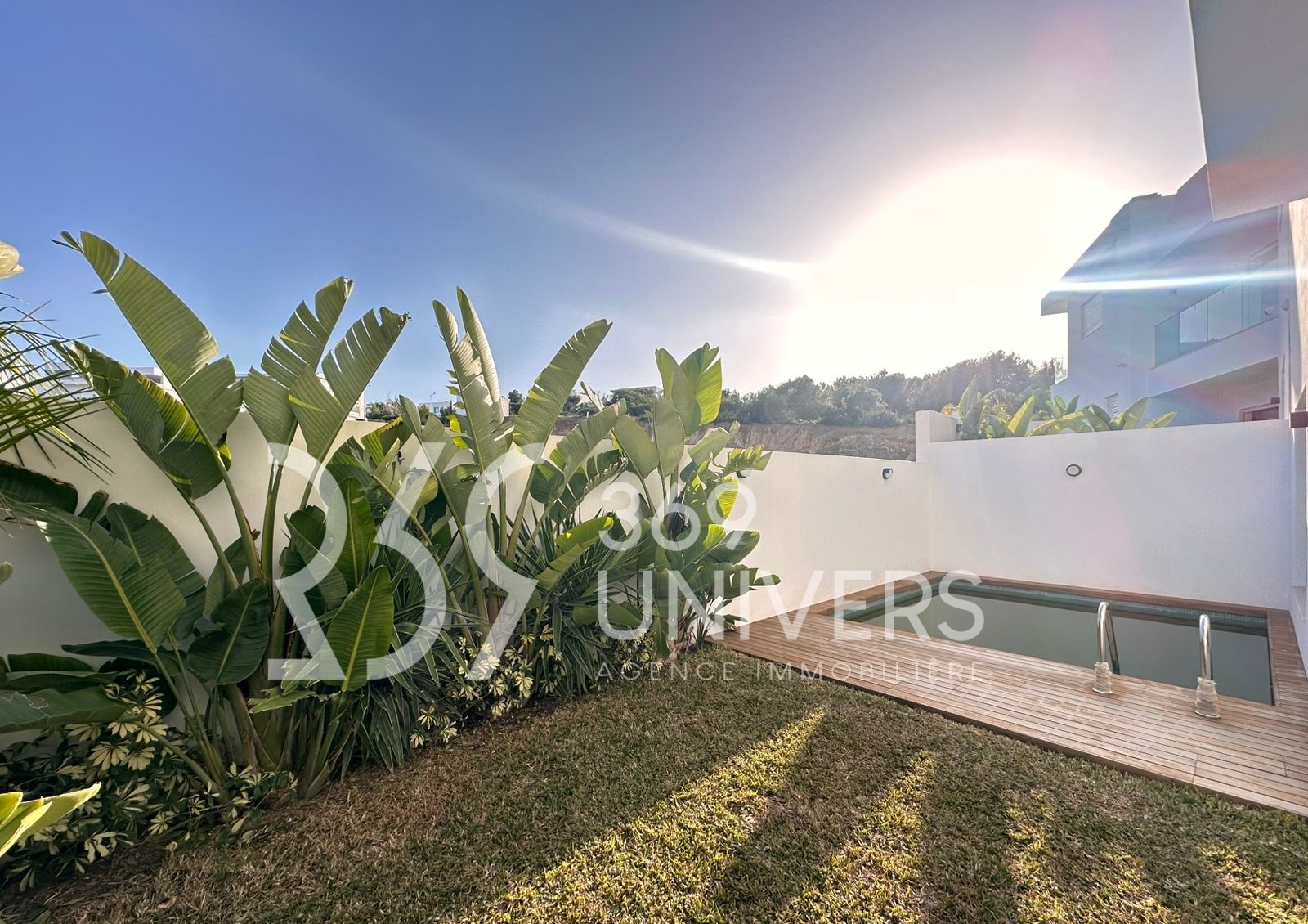 La Marsa Gammart Location Maisons Triplex avec vue sur mer  gammarth ref rh143