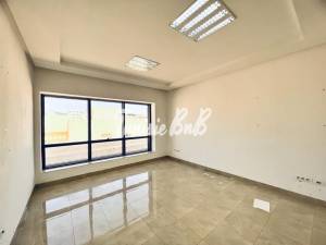 La Marsa Berge Du Lac Location Appart. 1 pice A  un bureau a8 ref641a