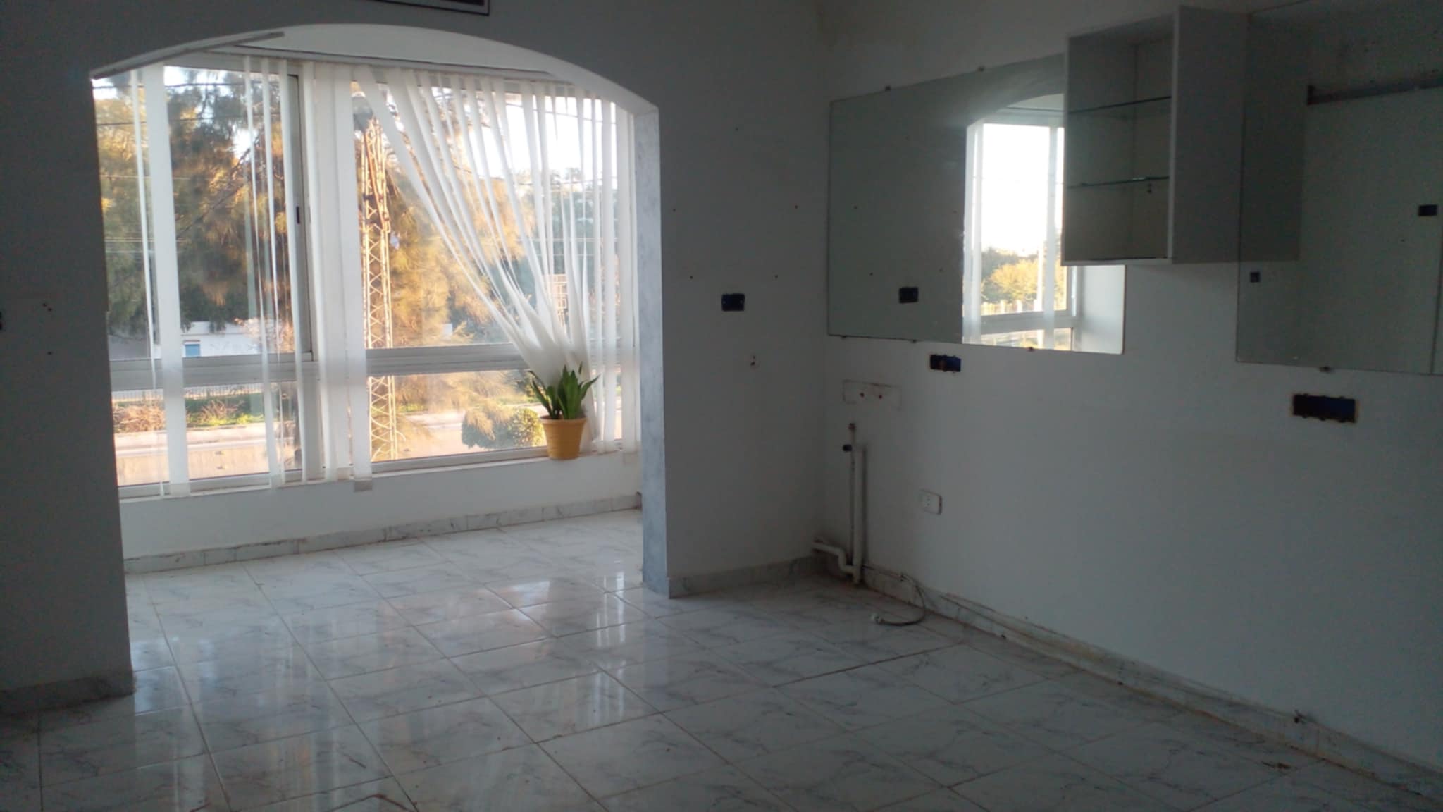 Hammam Chatt Bir El Bey Bureaux & Commerces Surfaces Surface commerciale