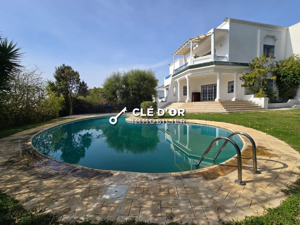 La Marsa Gammart Location Autre Villa   gammarth avec piscine et jardin