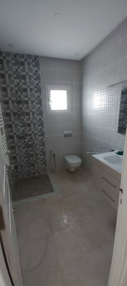La Soukra Borj Louzir Location Appart. 3 pices S2 situ  borj louzir