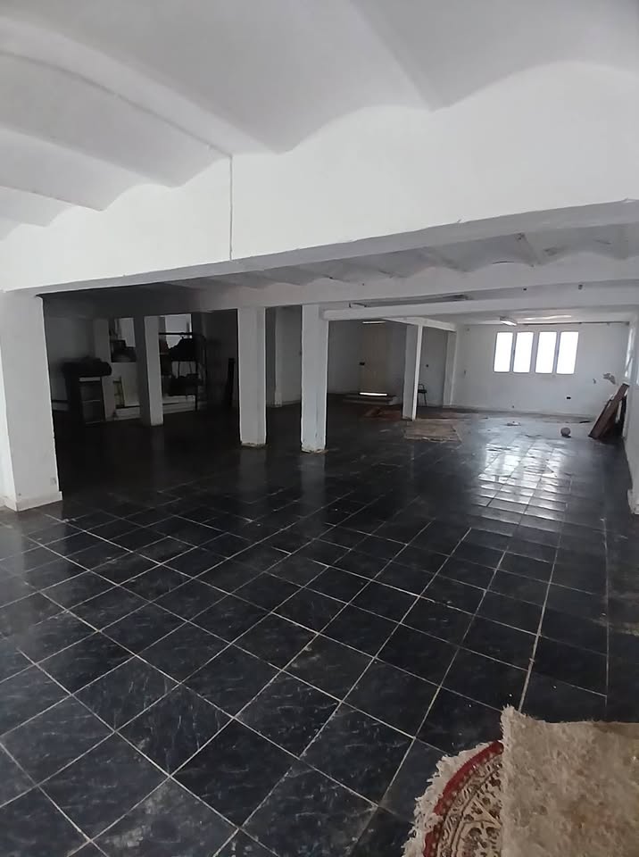 El Menzah El Menzah 1 Location Surfaces Dpt de stockage 200m2  menzah 1