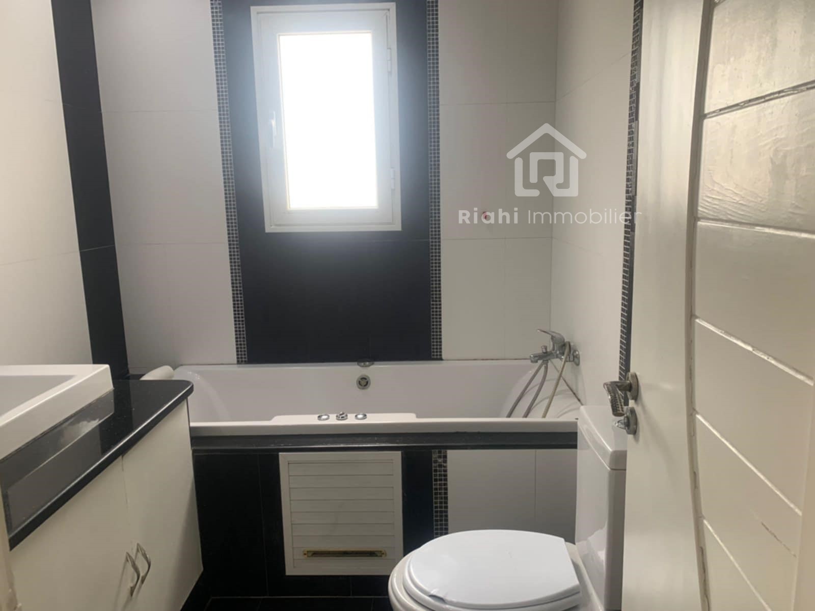 Megrine Megrine Coteau Location Appart. 3 pices Appartement s3 a megrine coteaux