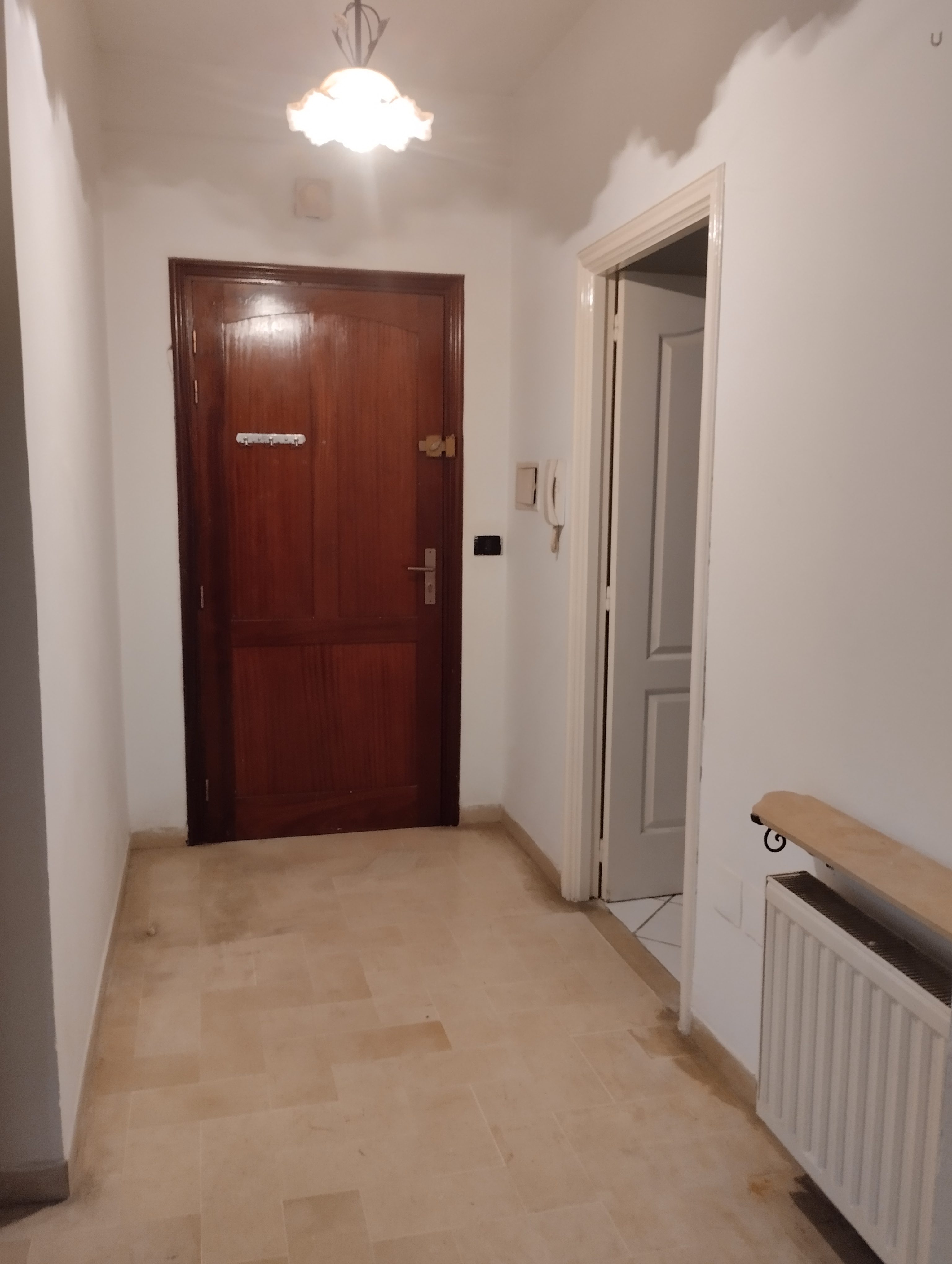 Ain Zaghouan Ain Zaghouan Location Appart. 3 pices Appartement 3pices  diar soukra