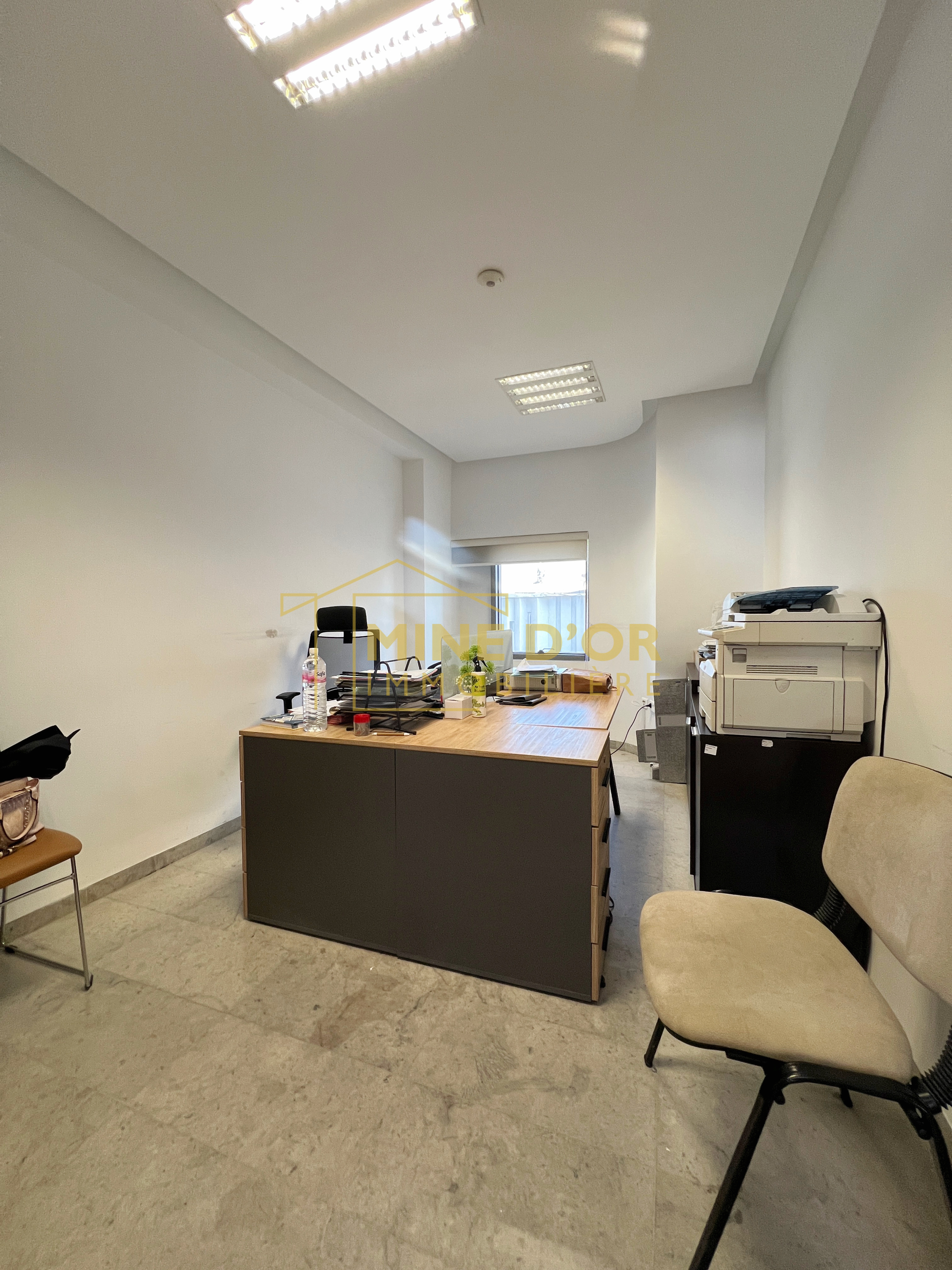 La Soukra Charguia 2 Bureaux & Commerces Bureau Bureau 180 m2 neuf  charguia 2