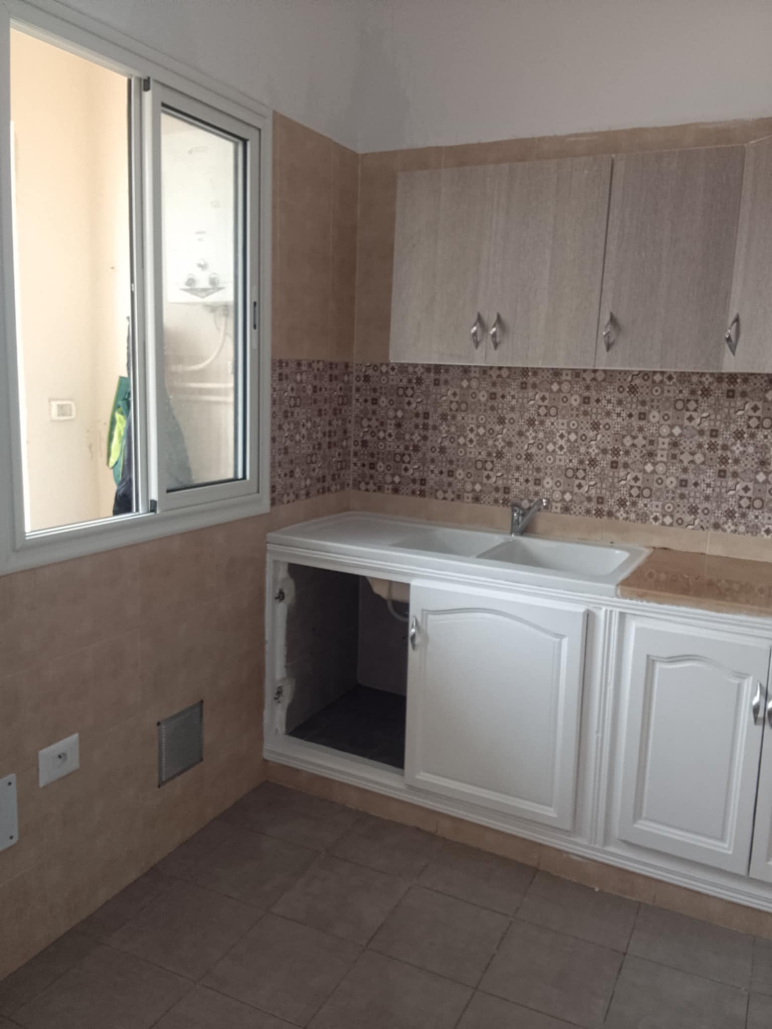 El Mourouj El Mourouj Location Appart. 3 pices Appartement dans r2