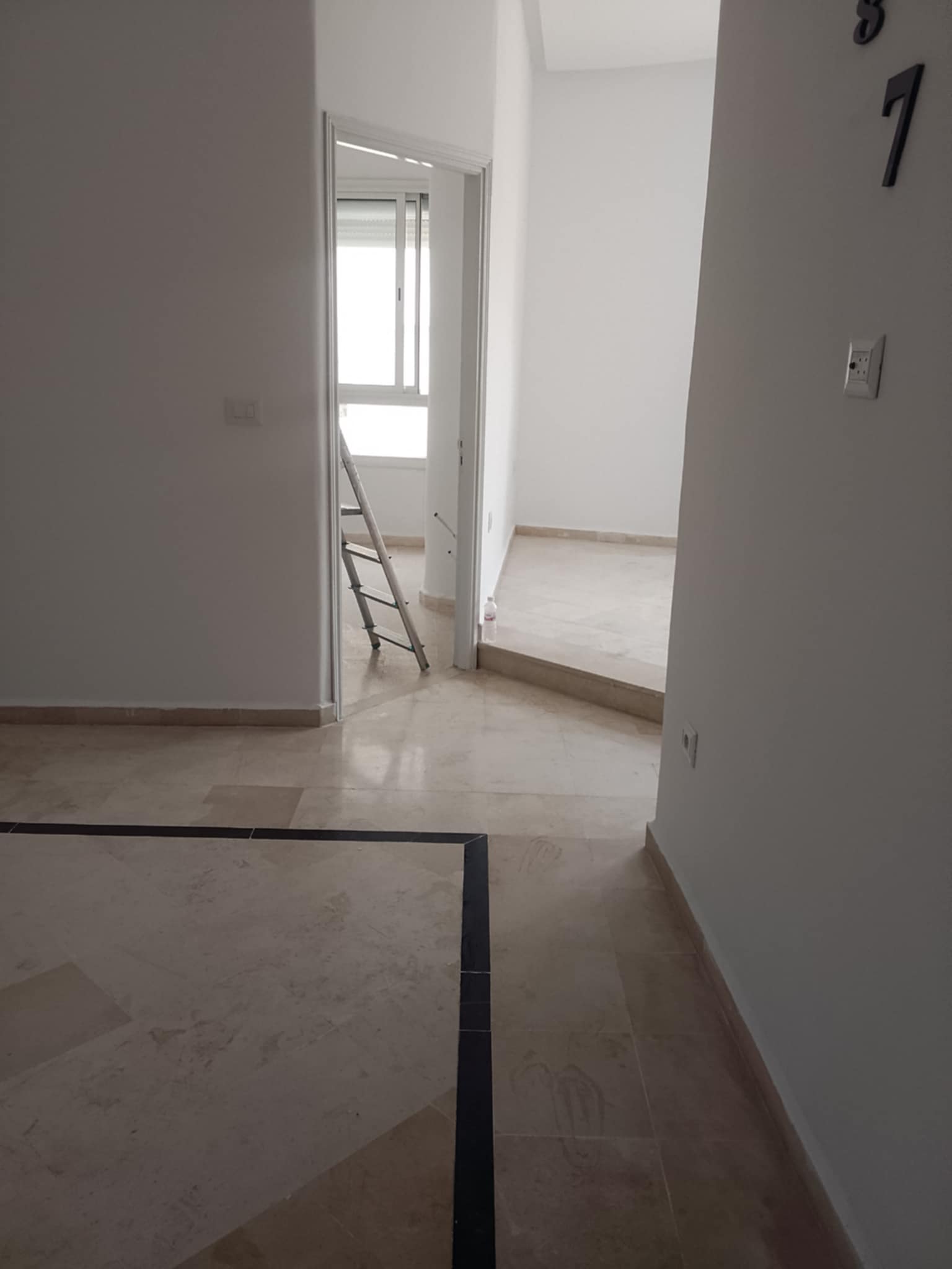 El Mourouj El Mourouj Location Appart. 3 pices Appartement dans r2