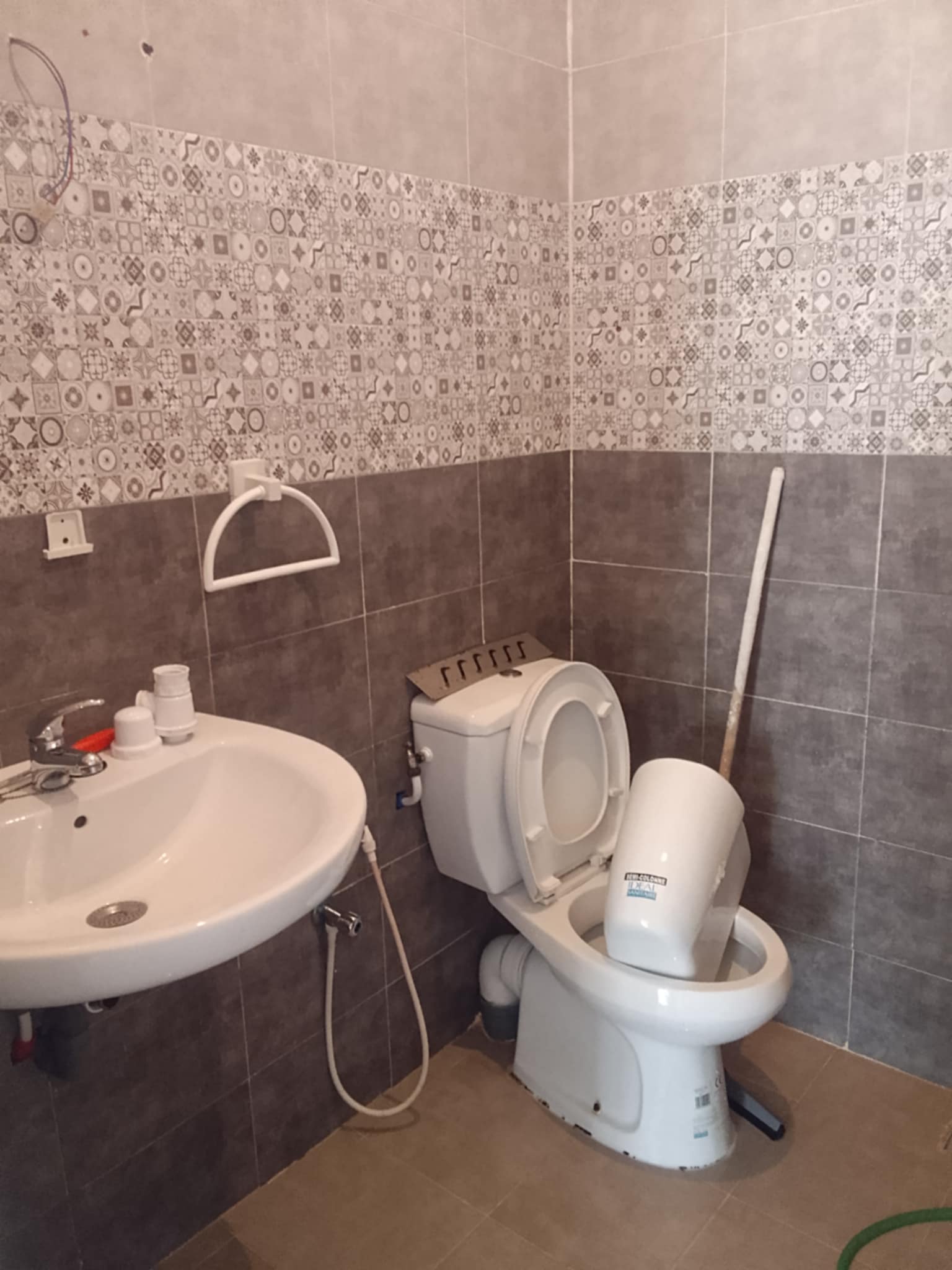 El Mourouj El Mourouj Location Appart. 3 pices Appartement dans r2