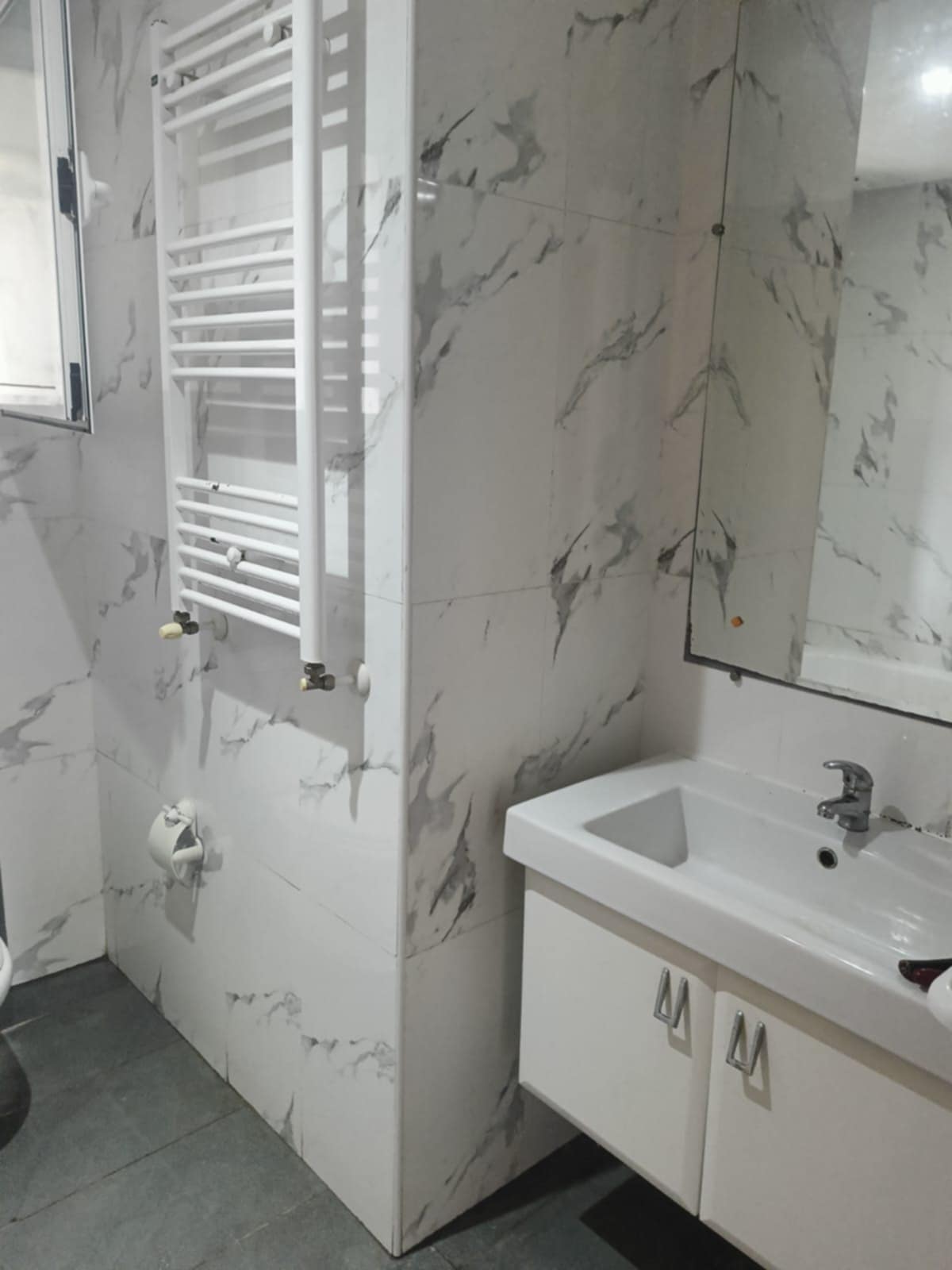 El Mourouj El Mourouj Location Appart. 3 pices Appartement s2 pres salim school