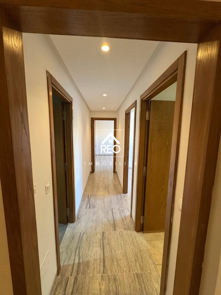 La Soukra La Soukra Location Appart. 2 pices Un appartement s2 situ  la nouvelle soukra