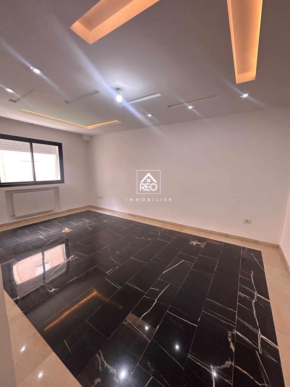 La Soukra La Soukra Location Appart. 1 pice Un appartement s1