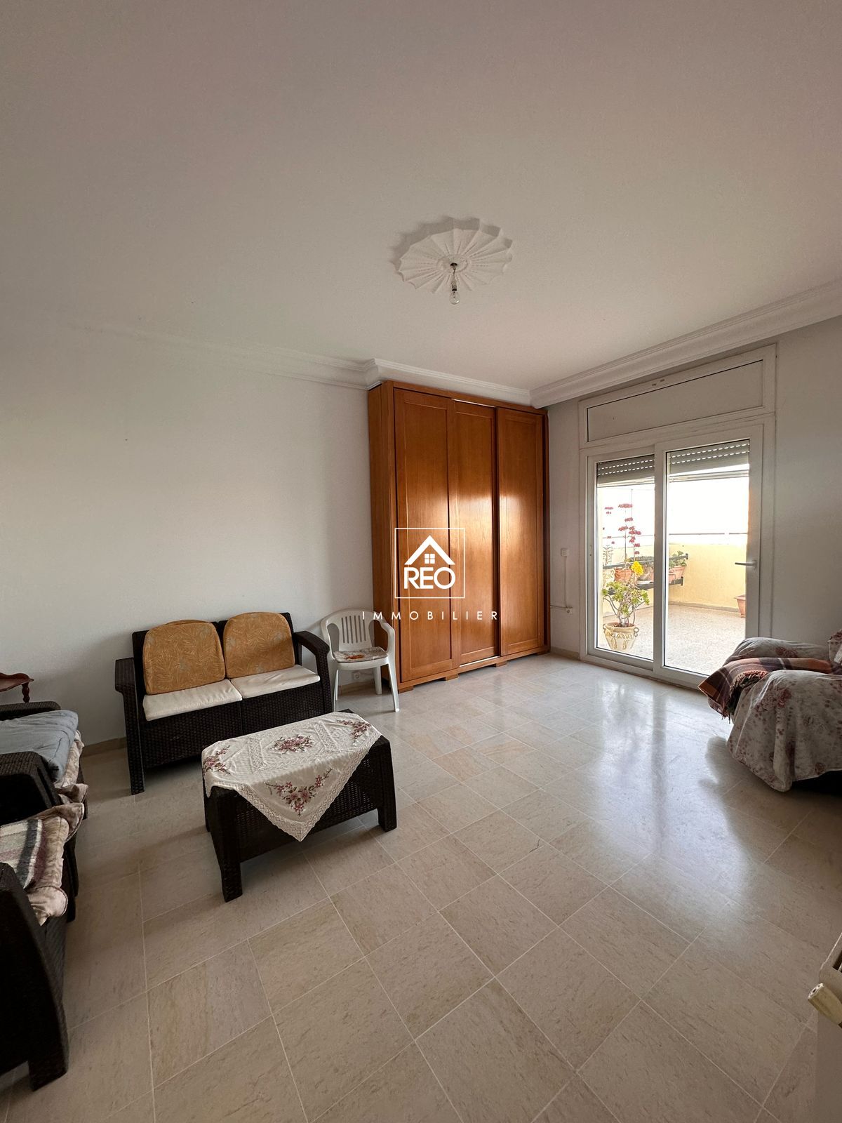 La Marsa El Aouina Vente Appart. 3 pices Un appartement s3  cit wahat