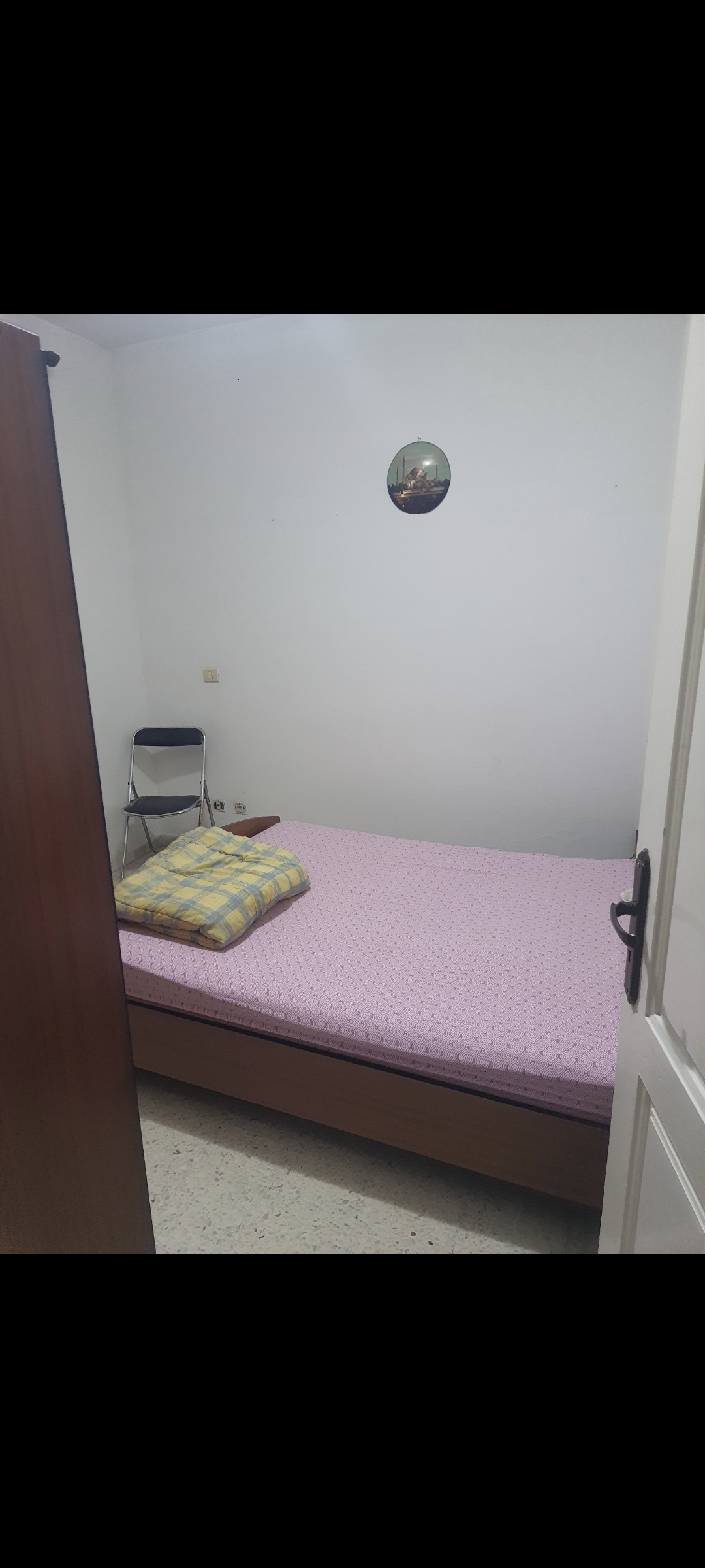 El Menzah El Manar 1 Location Appart. 2 pices Studio s1 meubl