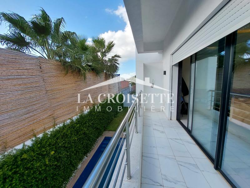 La Soukra La Soukra Location Maisons Villa s4 avec piscine  la soukra mvl1674