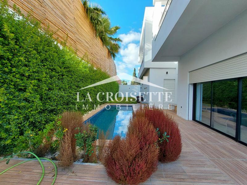La Soukra La Soukra Location Maisons Villa s4 avec piscine  la soukra mvl1674