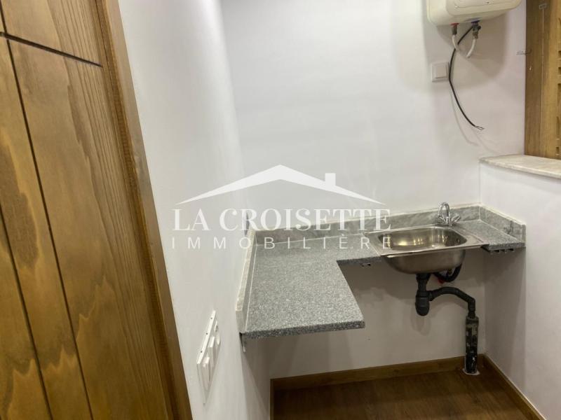 Ain Zaghouan Ain Zaghouan Bureaux & Commerces Bureau Un bureau en h2  ain zaghouen zbl0496