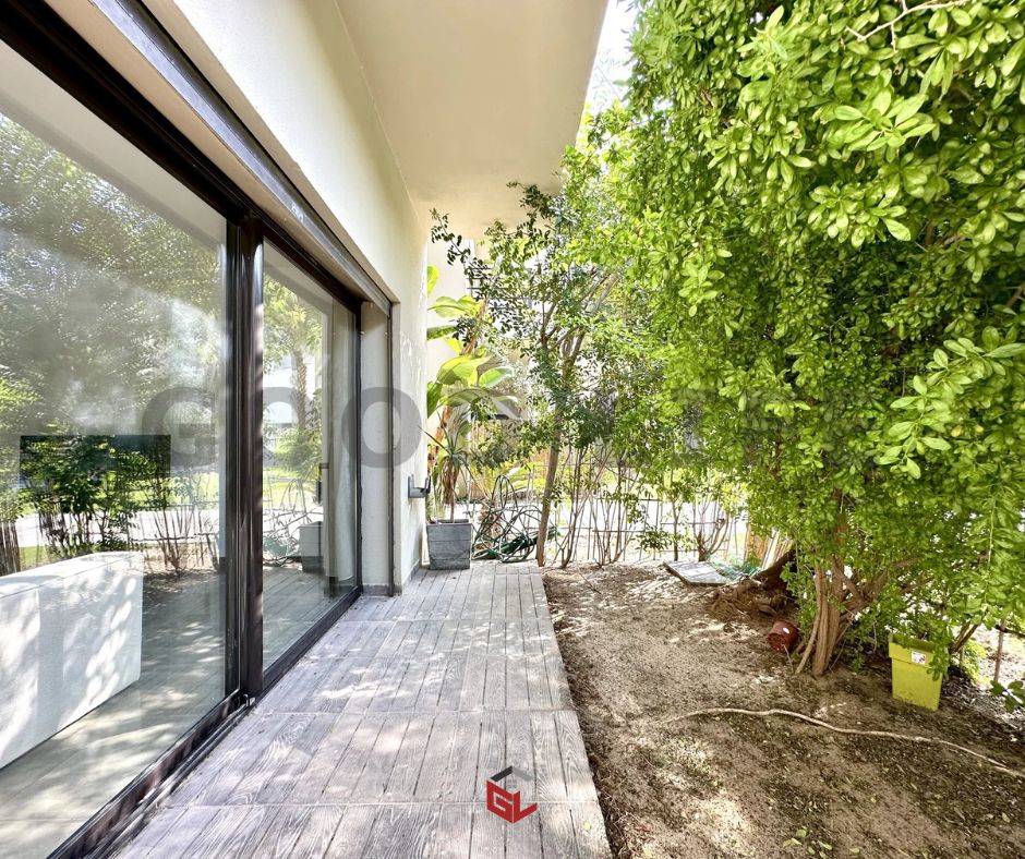 La Marsa Marsa Safsaf Location Appart. 4 pices S4 meubl avec jardin