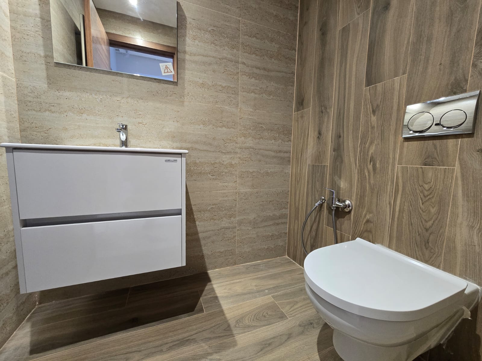 Ain Zaghouan Jardins de Carthage Location Appart. 2 pices Appartement  s3 aux jardin de carthage