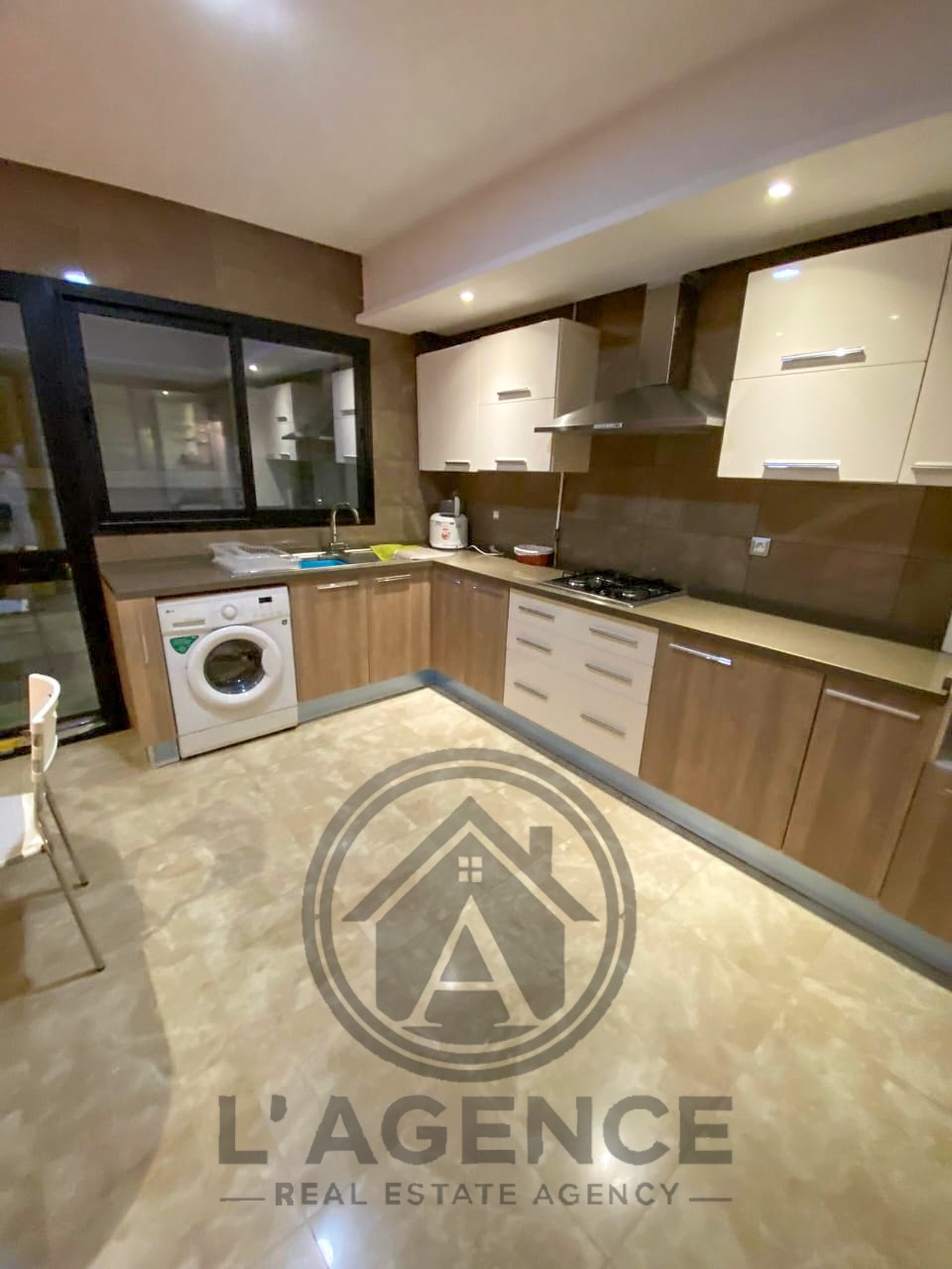 Ain Zaghouan Jardins de Carthage Location Appart. 2 pices Appartement s2 meublee aux jardins de carthage