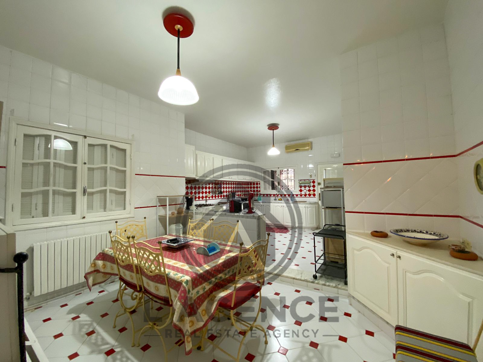 La Marsa Sidi Daoud Location Appart. 3 pices Etage de villa s3 meublee a sidi daoud  la marsa