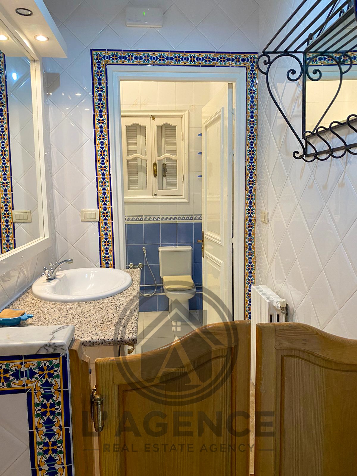La Marsa Sidi Daoud Location Appart. 3 pices Etage de villa s3 meublee a sidi daoud  la marsa