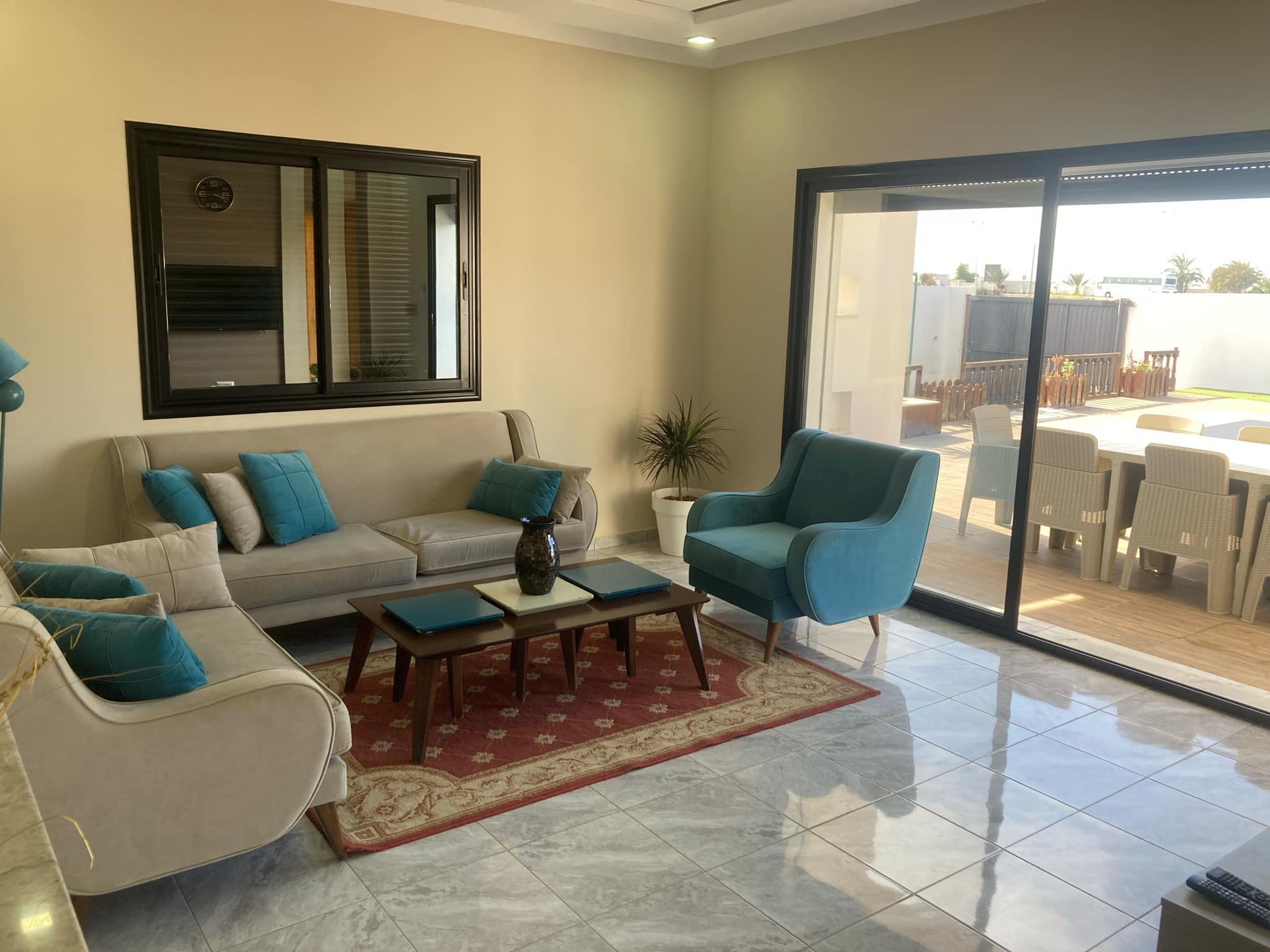 Djerba - Houmet Essouk Sidi Mehrez Location vacances Maisons Villa avec piscine la mer pied haut standing