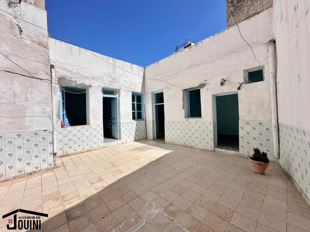 Sidi El Bechir Sidi El Bechir Vente Maisons Maison au centre ville tunis sabaghine