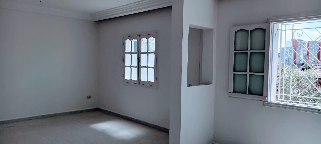 Raoued Cite Ennkhilet Location Appart. 2 pices Etage de villa