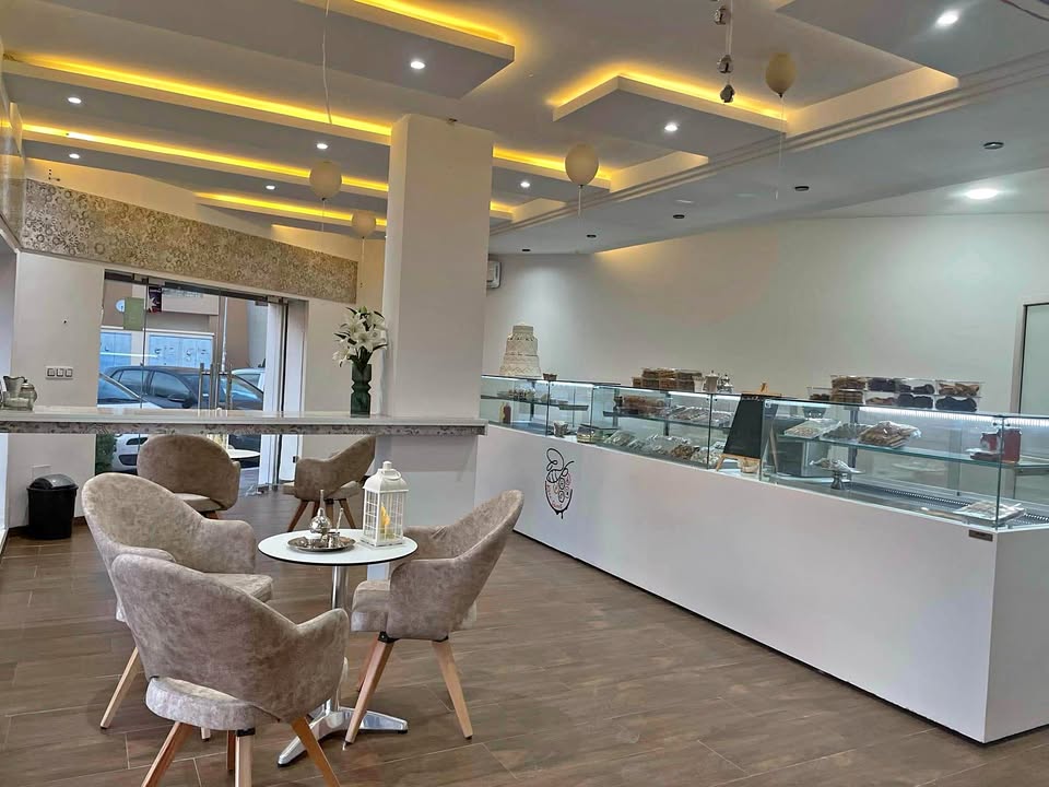 Ezzahra Ezzahra Location Autre Ptisserie de luxe  el zahra  rf  pa0534