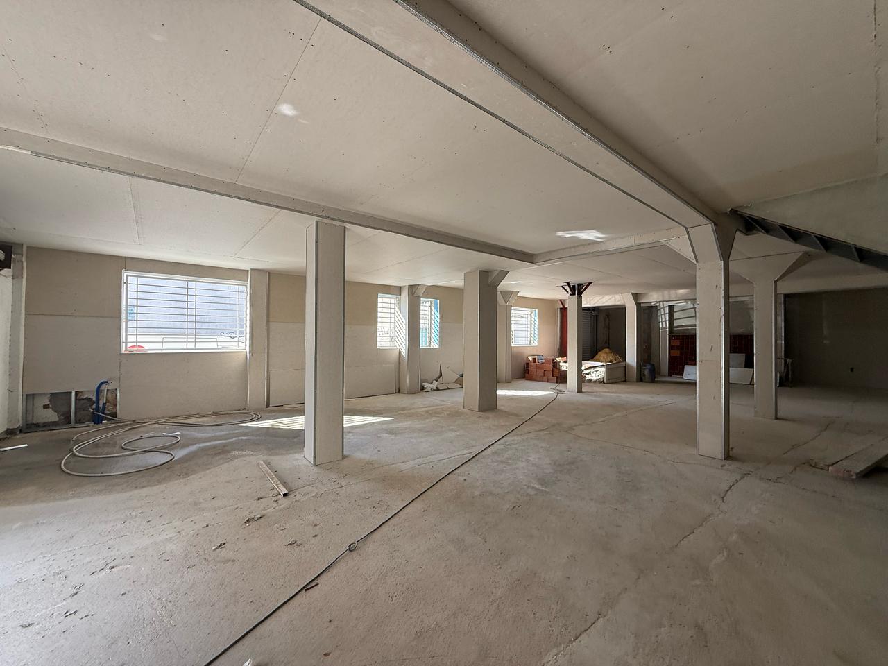 Bab Bhar Republique Bureaux & Commerces Surfaces Local commercial  centre ville cyrus le grand